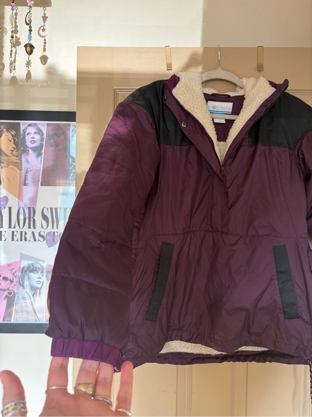 Columbia Women's Plum Fleece-Lined Puffer Jacket - Picture 3 of 10